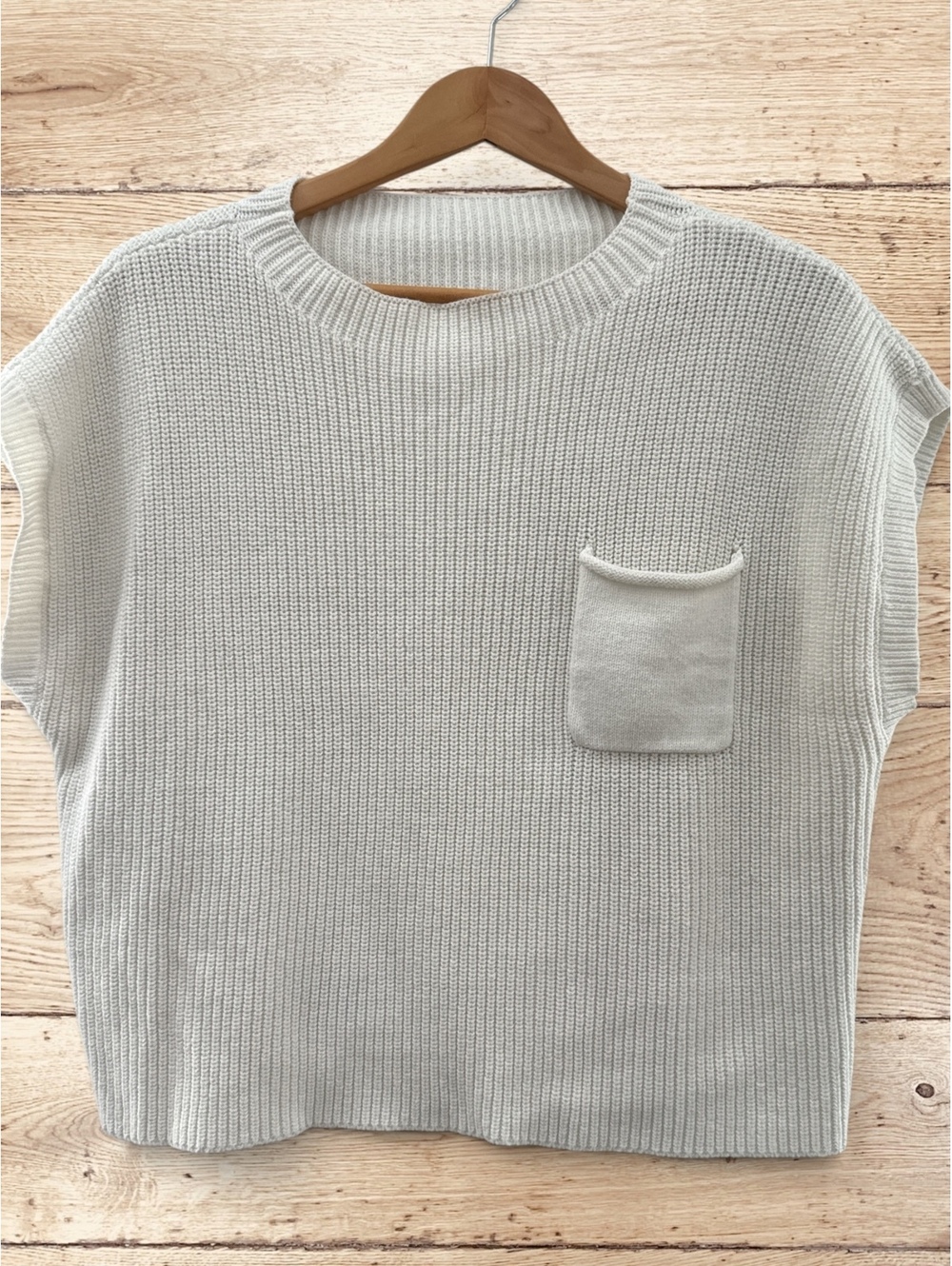 Ugerlov Cream Oversized Knit Sweater Top Large Boxy Cap Sleeve Pocket